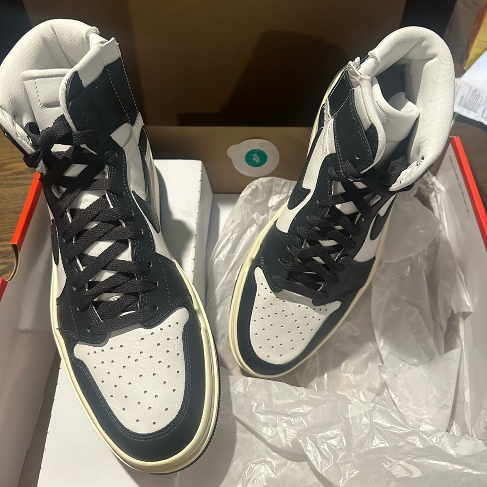 Nike WMNS Air Jordan 1 Elevate High – Summit White/Dark Ash – Size 12 (Women)